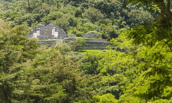 Escala Chinkultic, las mejores vistas de Lagunas Montebello